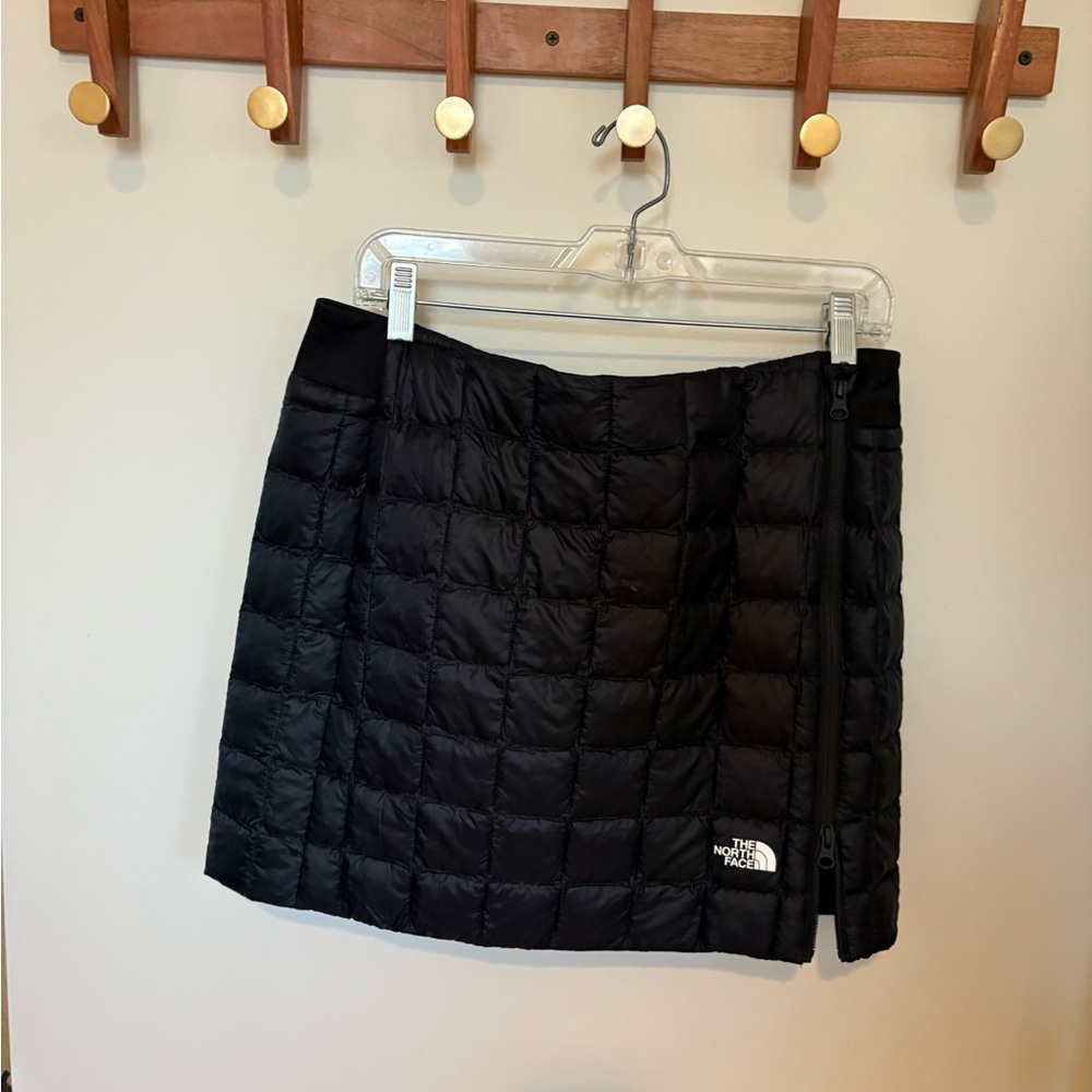 The North Face Women's Black Puffer Mini Skirt